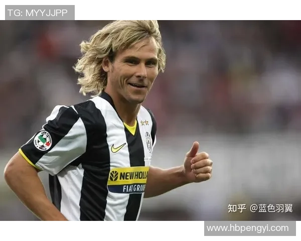 泰国足球明星队长的传奇故事与荣耀时刻揭秘